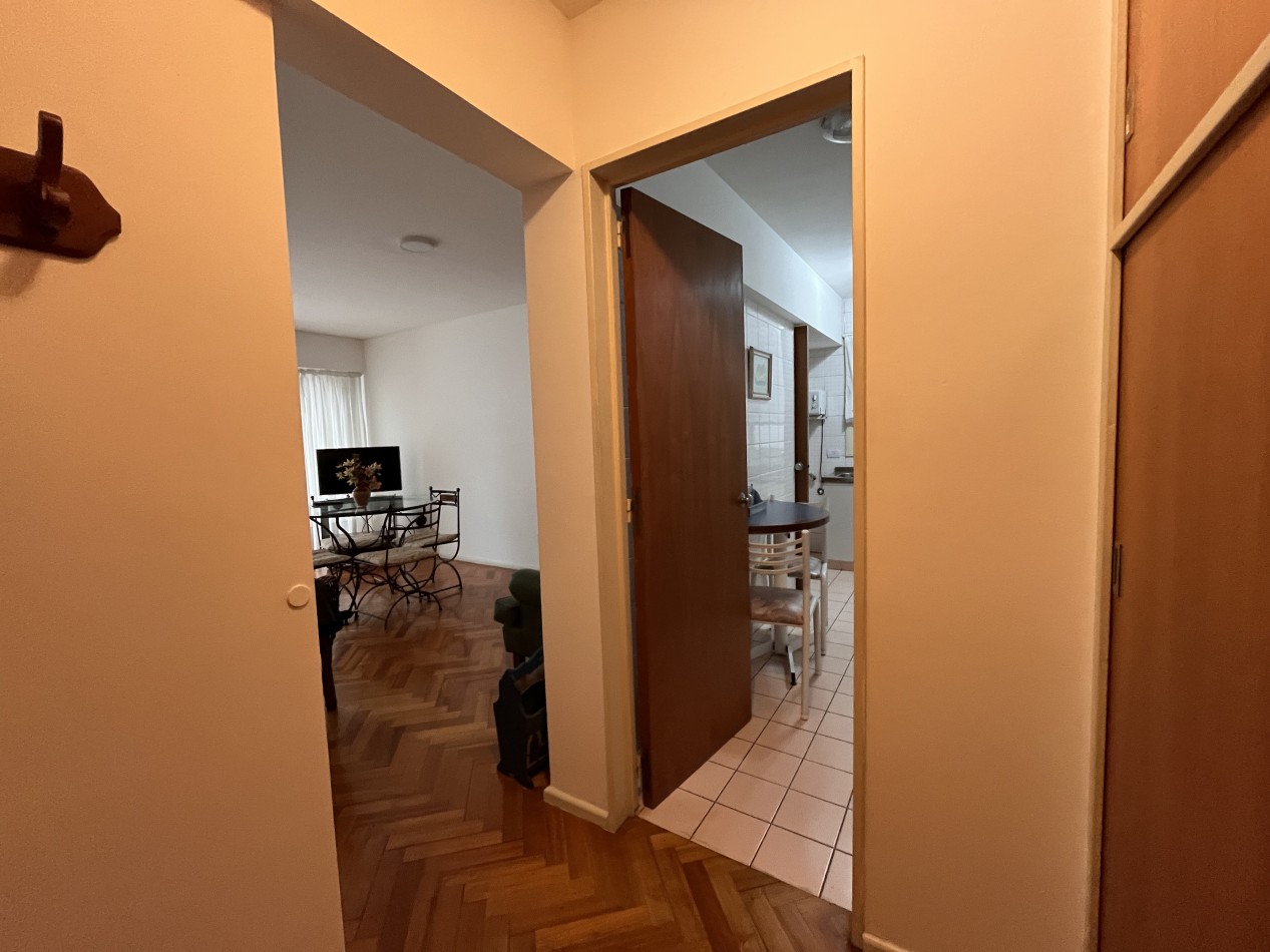 Apartamento en alquiler temporario.3 amb amoblado. Barrio Norte. A una cuadra estacion subte Pueyrredon