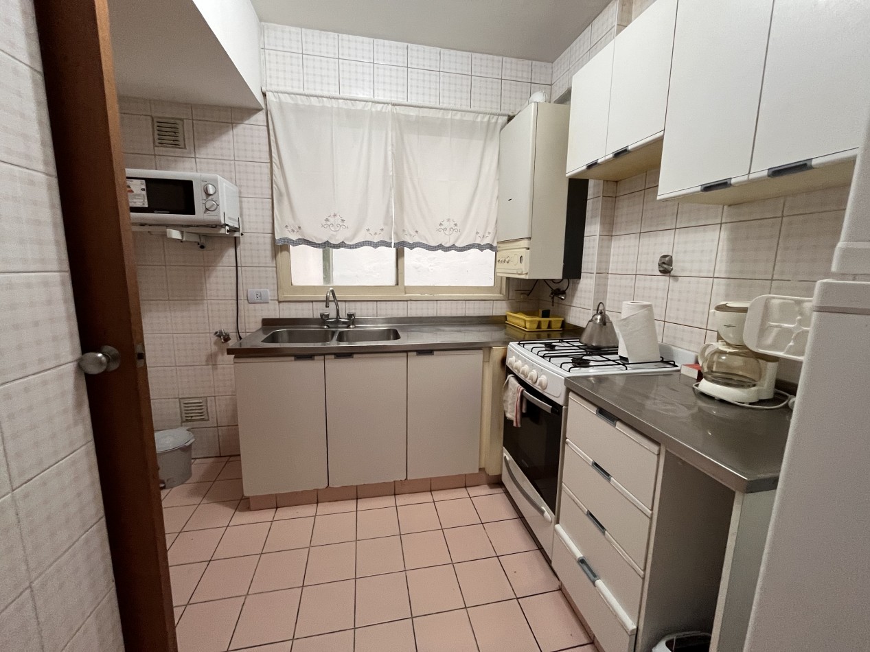 Apartamento en alquiler temporario.3 amb amoblado. Barrio Norte. A una cuadra estacion subte Pueyrredon
