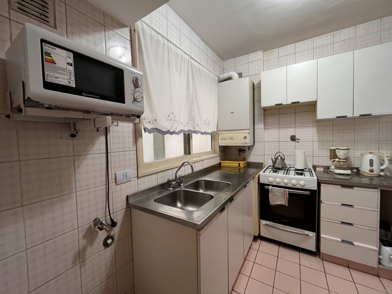 Apartamento en alquiler temporario.3 amb amoblado. Barrio Norte. A una cuadra estacion subte Pueyrredon