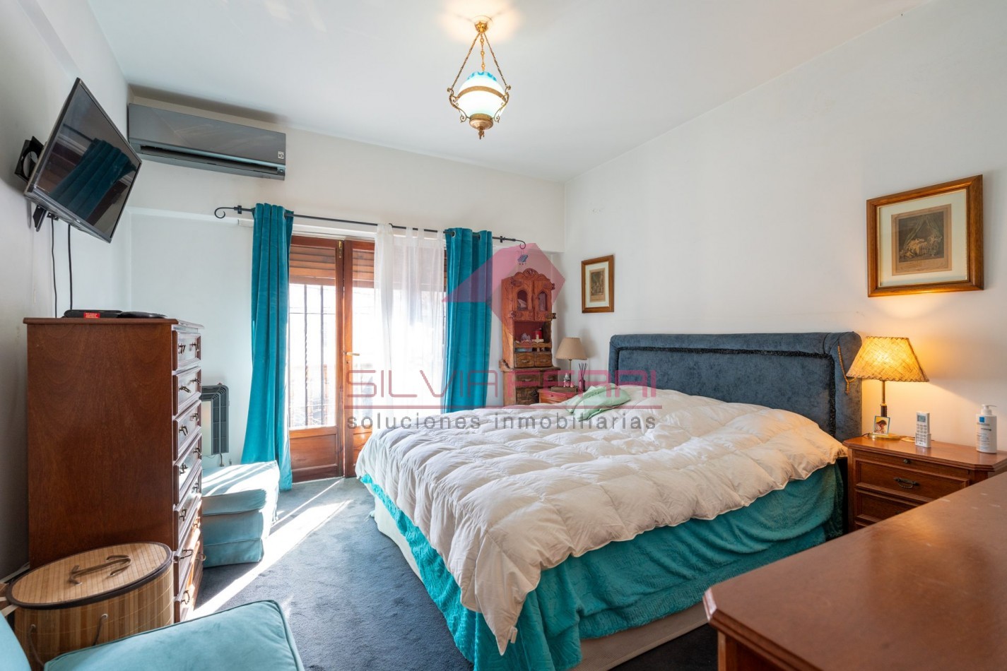 Venta Casa 6 ambientes con patio, parrilla y dos terrazas. Villa Devoto