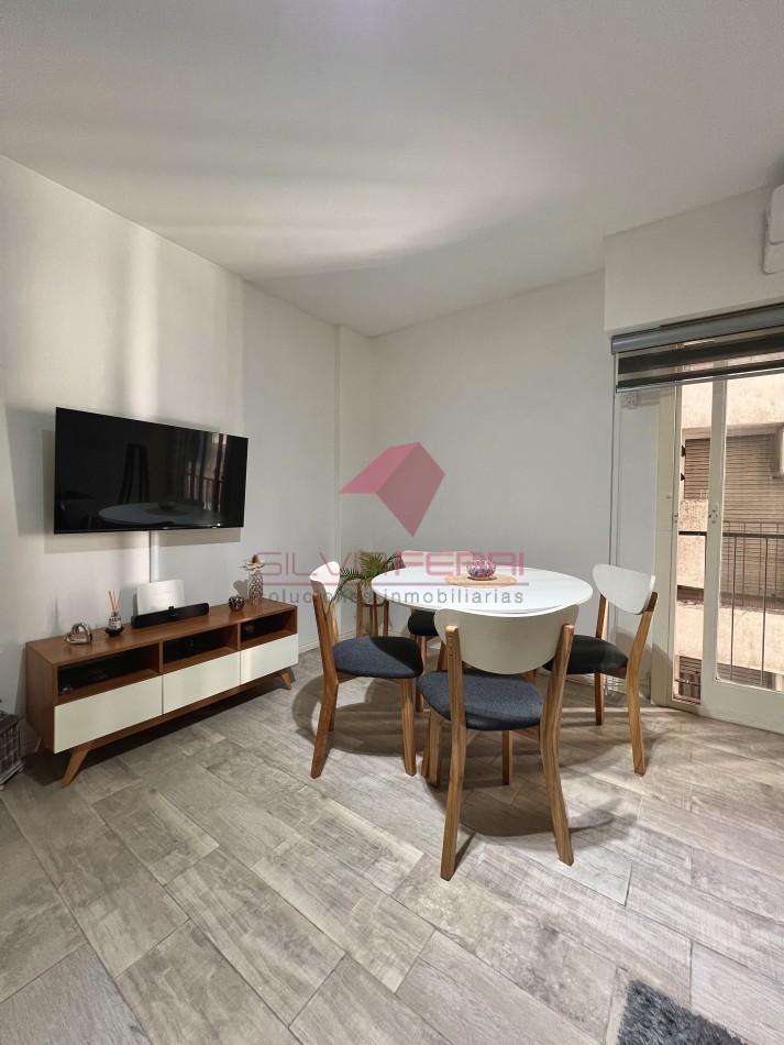 Venta departamento 2 amb + baulera. Reciclado totalmente . 4to piso lateral. Ubicado en el limite entre Colegiales y Belgrano