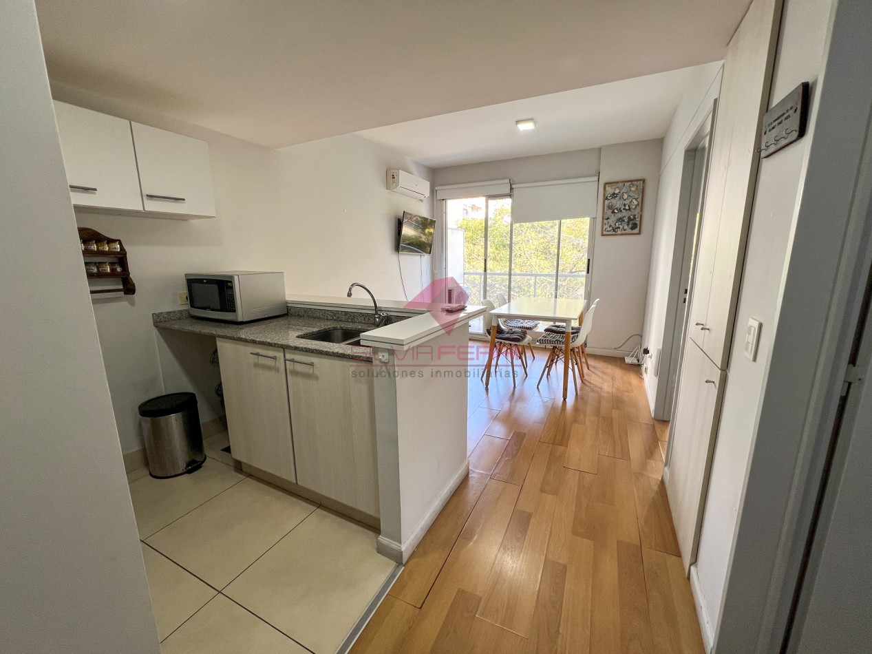 2 Ambientes Apto Profesional en Boulevard Charcas - Balcon, Baulera y Amenities - Ideal Inversion