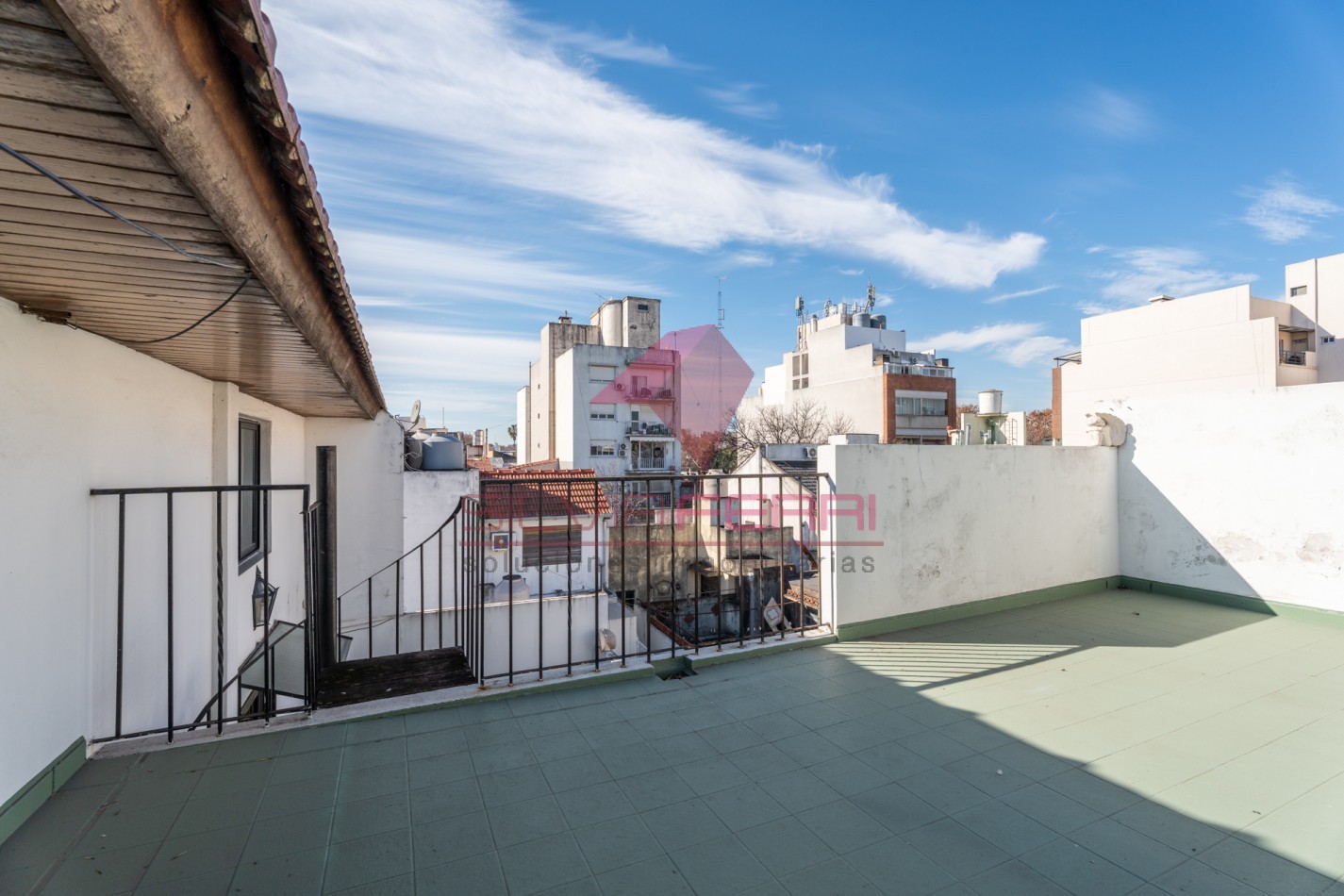 Venta Casa 6 ambientes con patio, parrilla y dos terrazas. Villa Devoto