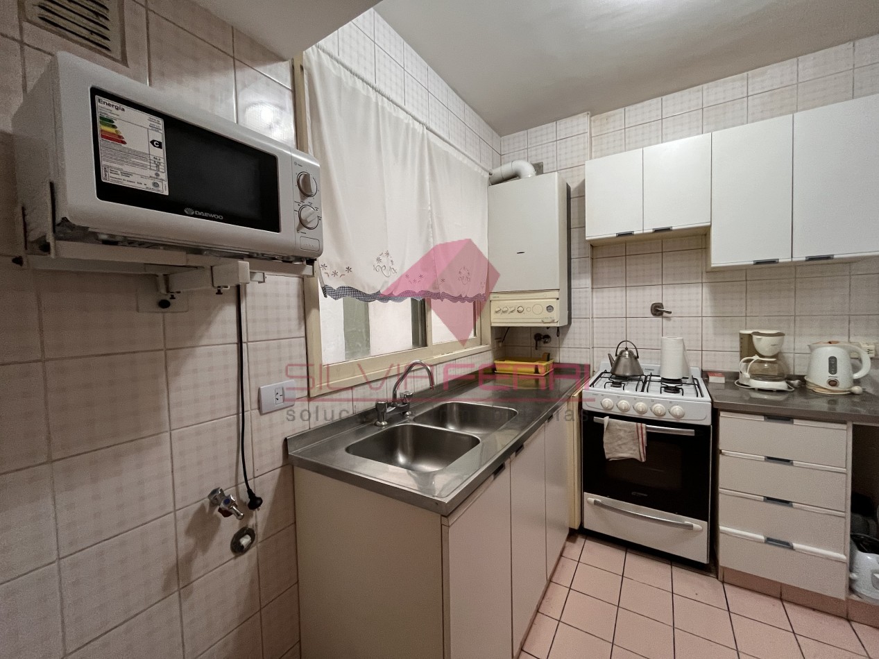 Apartamento en alquiler 3 amb en barrio norte. Se alquila amoblado por 2 años. A una cuadra estac subte D Pueyrredon