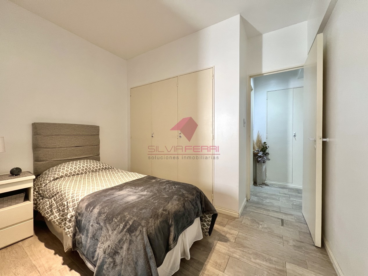 Venta departamento 2 amb + baulera. Reciclado totalmente . 4to piso lateral. Ubicado en el limite entre Colegiales y Belgrano