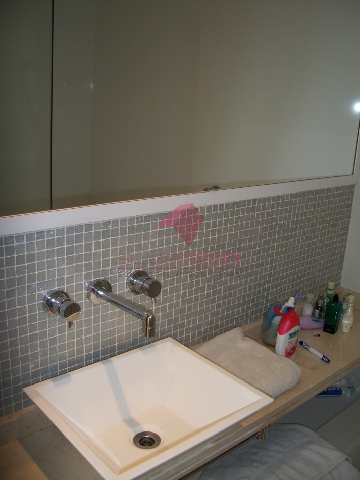 Excelente Monoambiente dividido. 8vo Piso contrafrente vistas abiertas. Se alquila amoblado. Edif con amenities