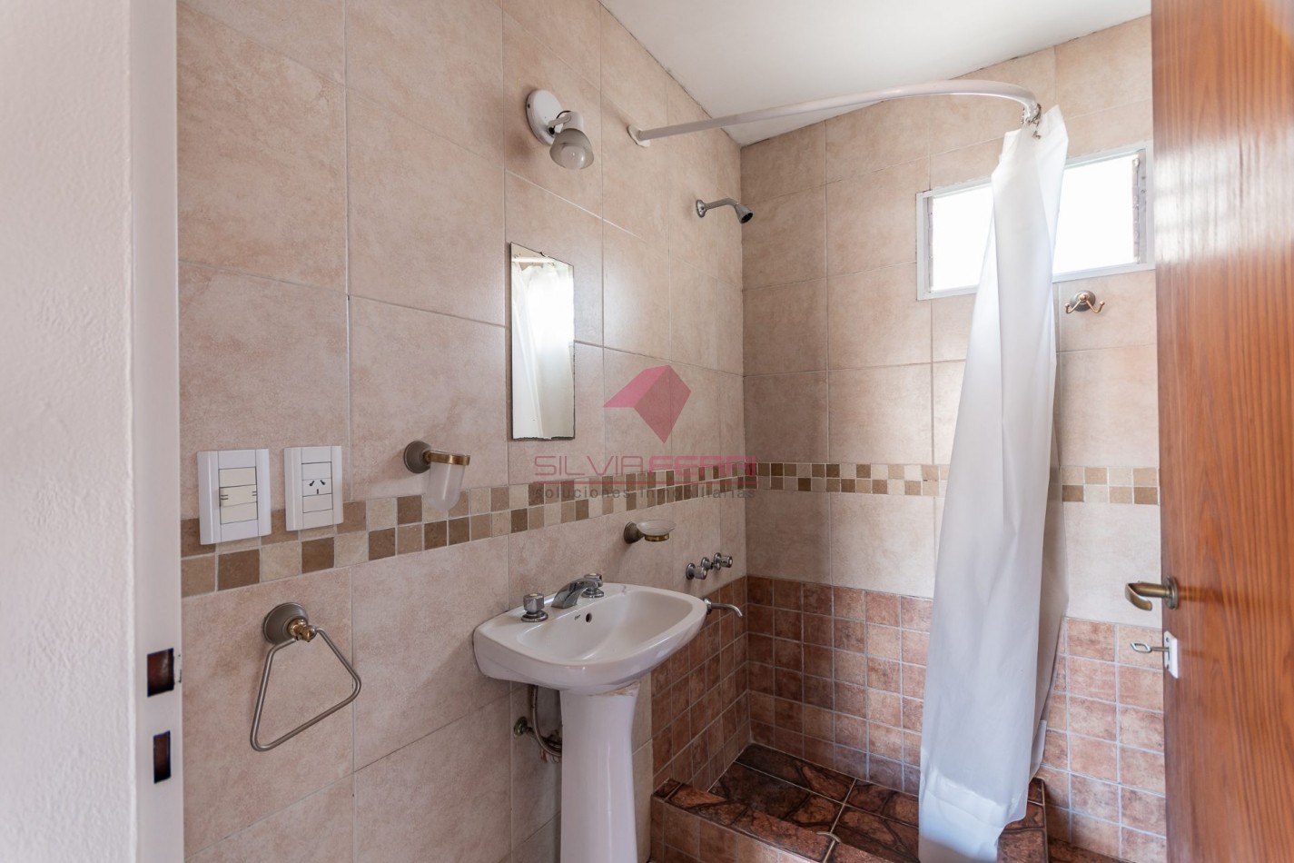 Venta 2 amb en duplex con balcon aterrazado y terraza propia en Villa Urquiza- Apto Credito 