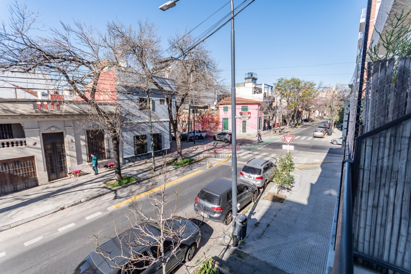 Venta 2 amb en duplex con balcon aterrazado y terraza propia en Villa Urquiza- Apto Credito 