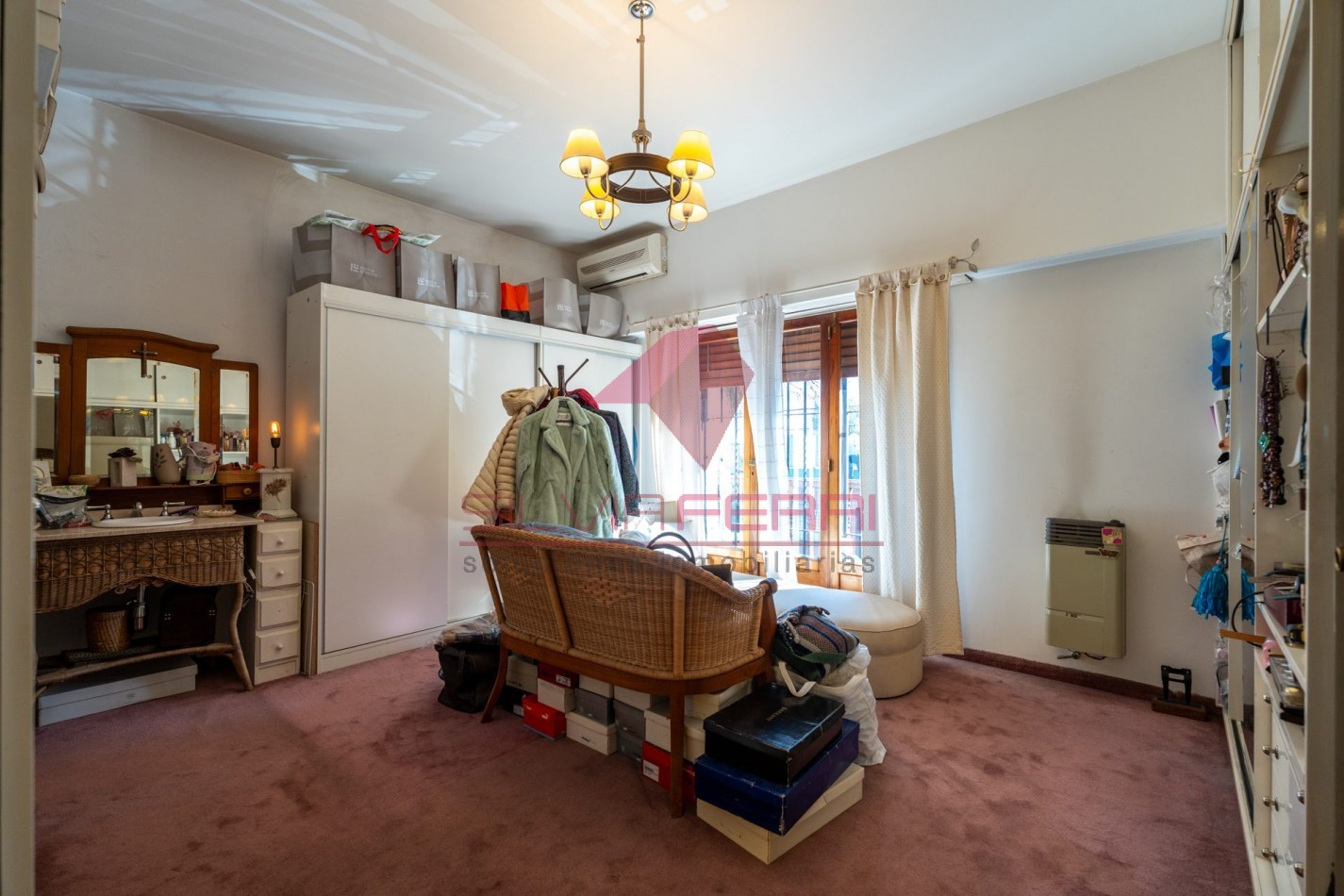 Venta Casa 6 ambientes con patio, parrilla y dos terrazas. Villa Devoto