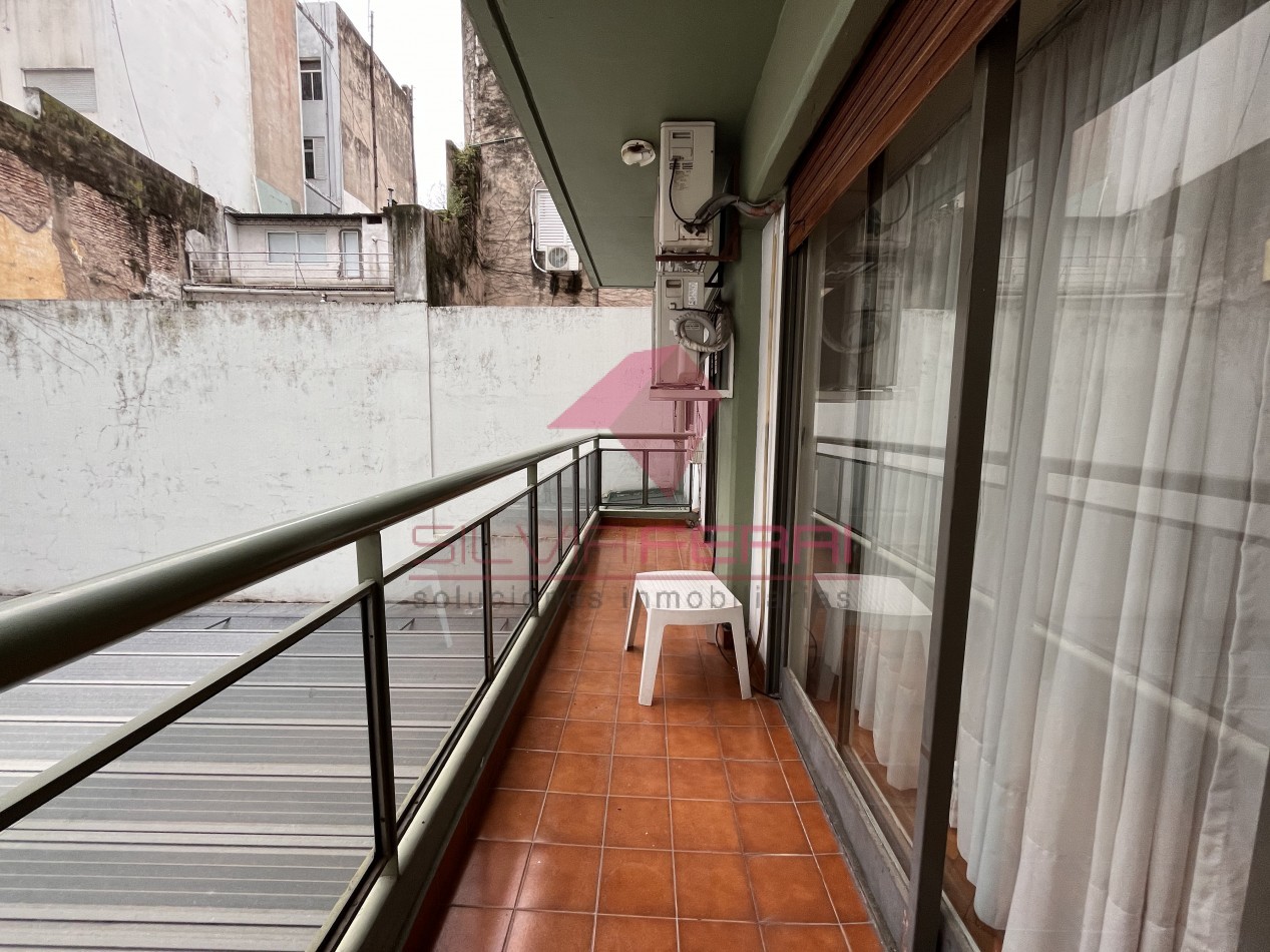 Apartamento en alquiler 3 amb en barrio norte. Se alquila amoblado por 2 años. A una cuadra estac subte D Pueyrredon