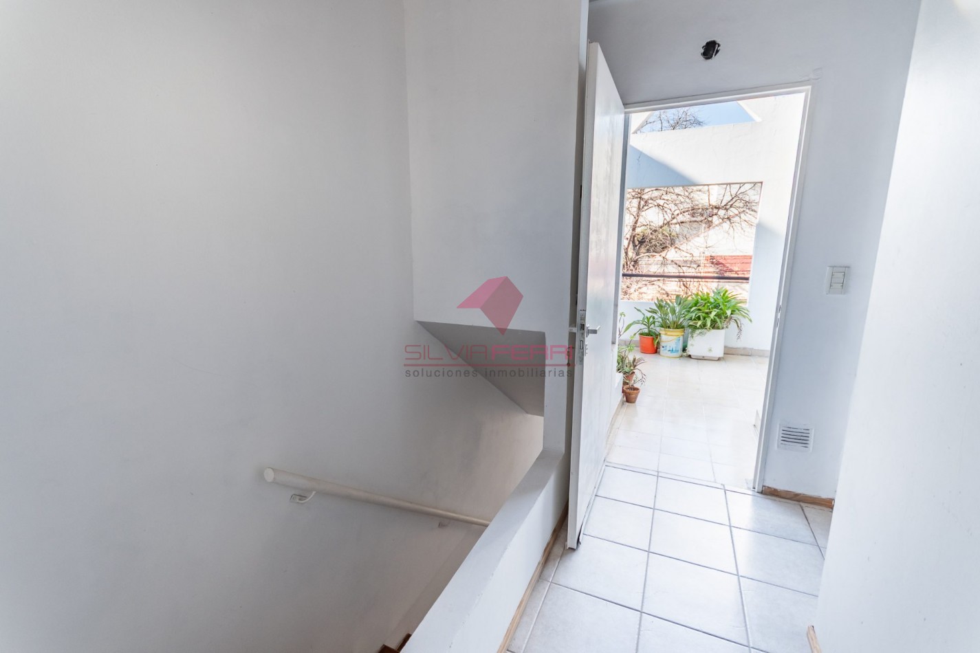 Venta 2 amb en duplex con balcon aterrazado y terraza propia en Villa Urquiza- Apto Credito 