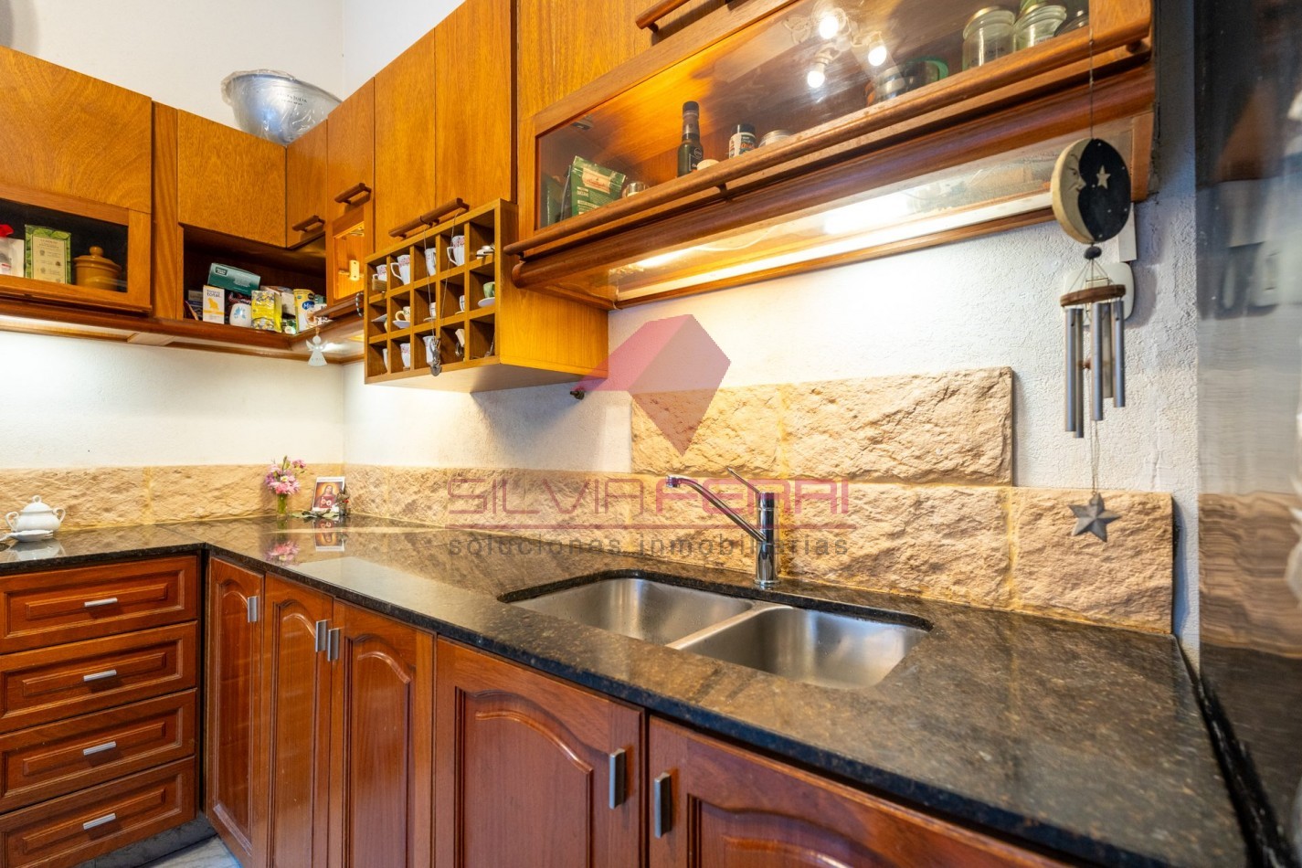 Venta Casa 6 ambientes con patio, parrilla y dos terrazas. Villa Devoto