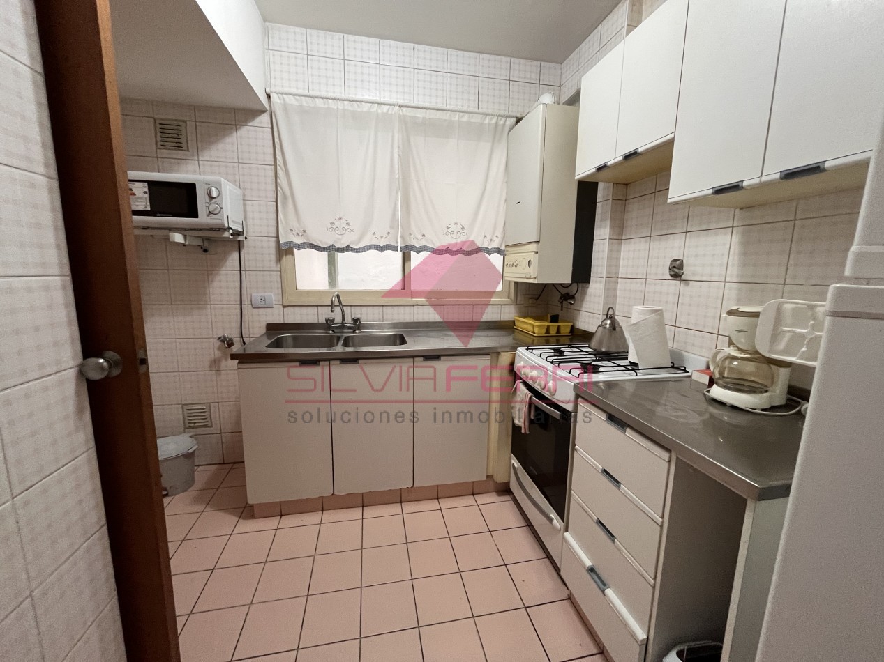 Apartamento en alquiler 3 amb en barrio norte. Se alquila amoblado por 2 años. A una cuadra estac subte D Pueyrredon