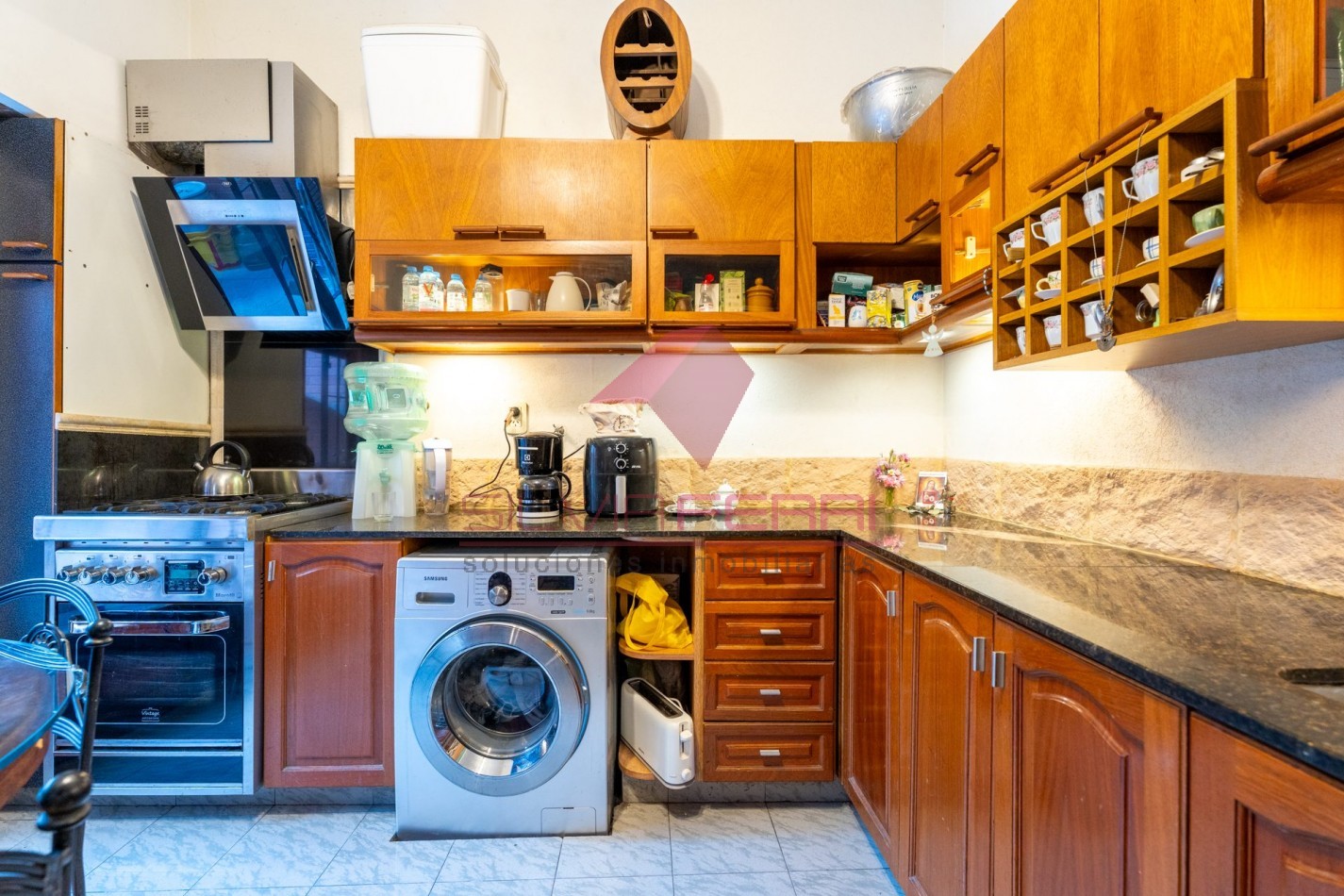 Venta Casa 6 ambientes con patio, parrilla y dos terrazas. Villa Devoto