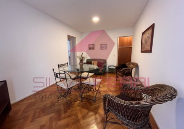 Apartamento en alquiler 3 amb en barrio norte. Se alquila amoblado por 2 años. A una cuadra estac subte D Pueyrredon